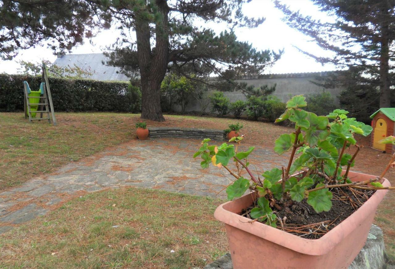 Maison 7 Personnes Avec Grand Jardin - Proche Plage - Argantel Пломер Екстериор снимка
